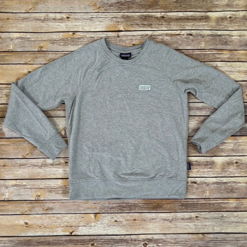 Patagonia Womens Pastel Logo Ahnya Crewneck Sweatshirt Gray, Size Small